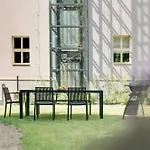 Appartement New! Mini-designer Rooftop Ac & Garden, Castle! Praag