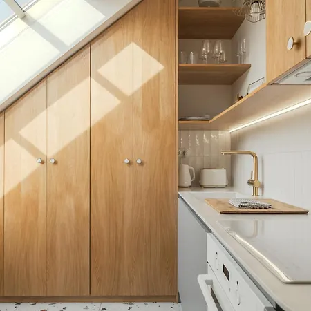 New! Mini-designer Rooftop Ac & Garden, Castle! Prague