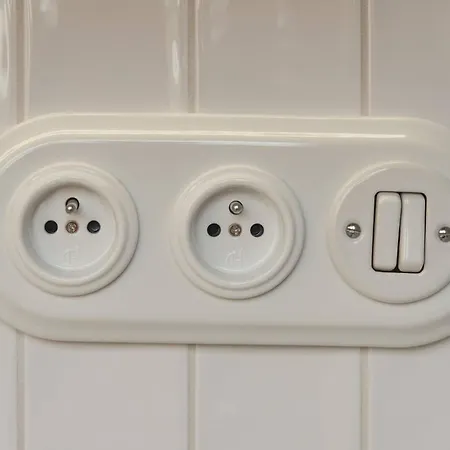Appartement New! Mini-designer Rooftop Ac&garden, Castle!