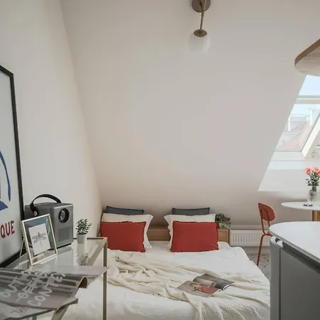 New! Mini-designer Rooftop Ac & Garden, Castle! Prag